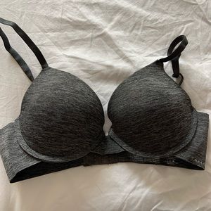TAHARI BRA